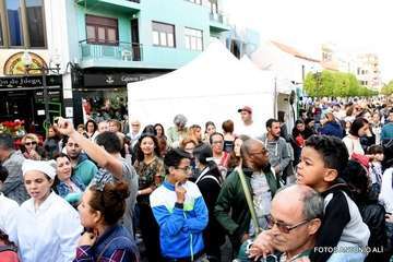 Papá Noel recibe el cariño de cientos de niños de Telde (Foto Antonio Alí y TA)